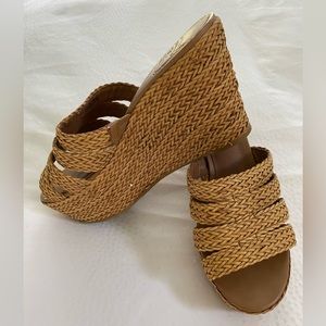 Lucky brand woven sandals
